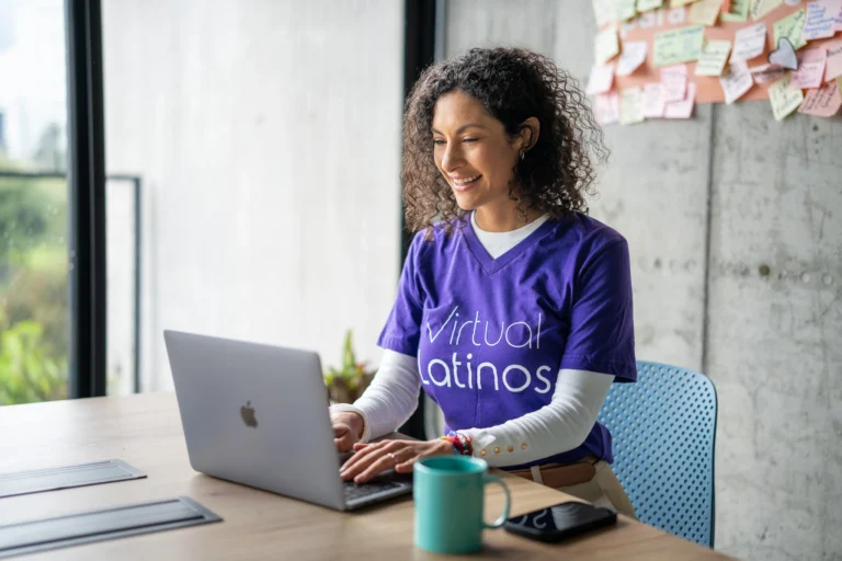 Virtual Latinos